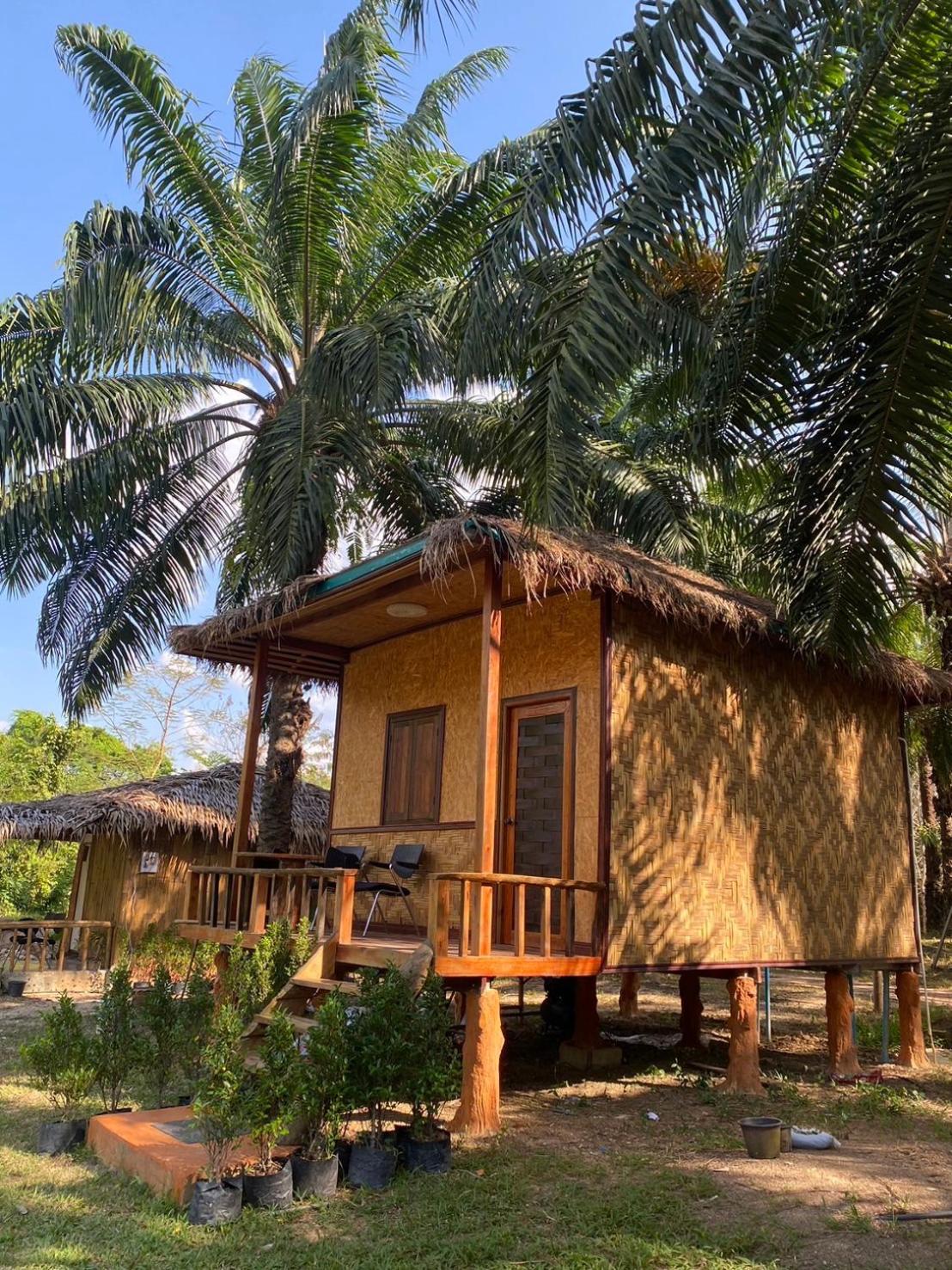 Apartment Lak Kao Nai *